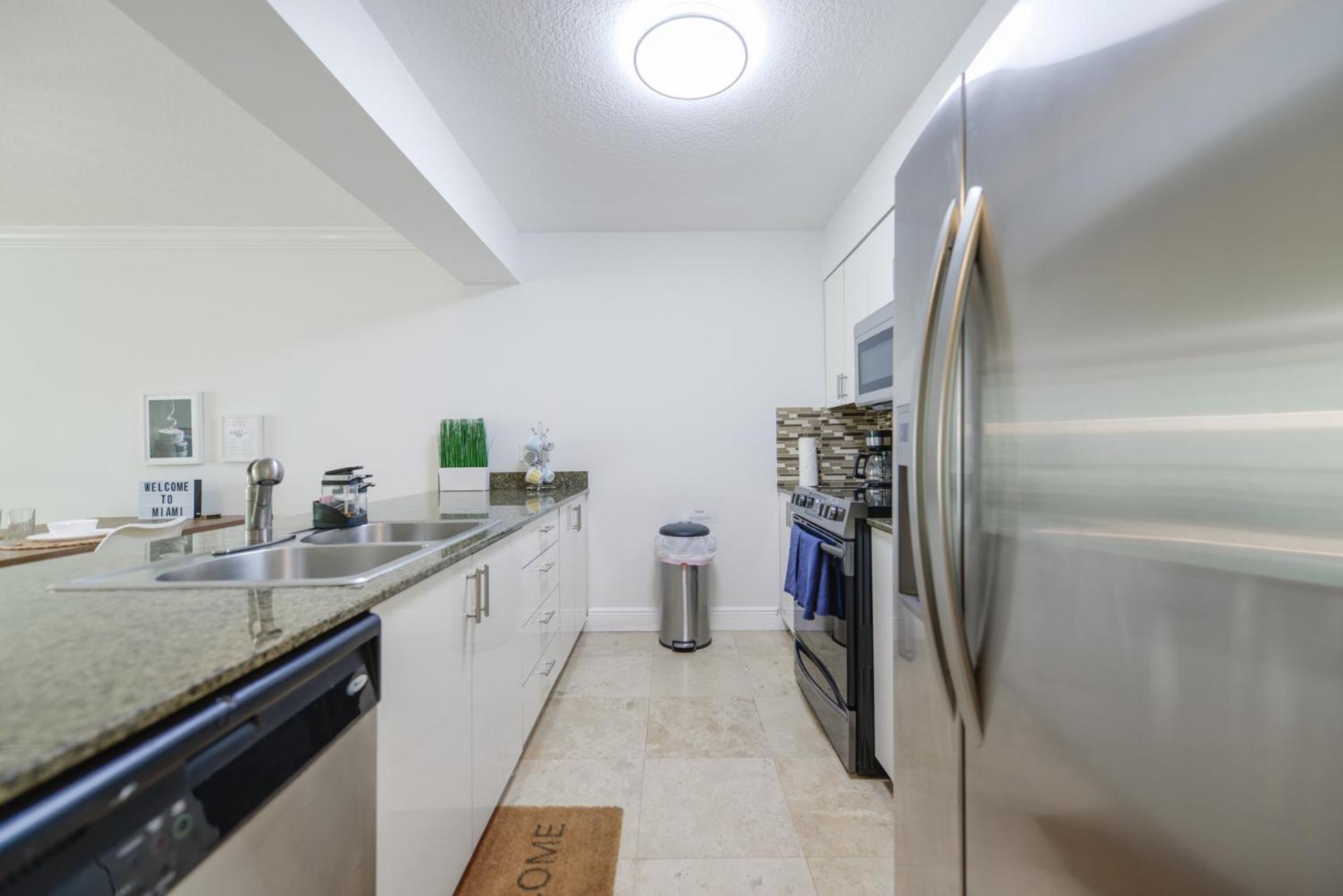 Centric Modern 40Thfloor Brickell Condo Free Parking By Palermo Home Маями Екстериор снимка